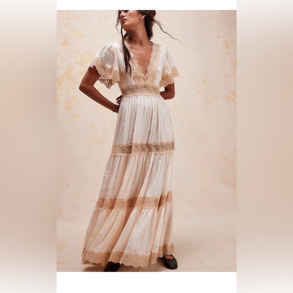 ISO Spell Ocean Gown in Large cream color
